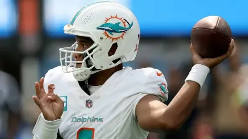 Pelo Dolphins, Tua brilhou na semana 1 da NFL