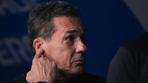 SP - SAO PAULO - 22/08/2023 - COPA SUL-AMERICANA 2023, CORINTHIANS X ESTUDIANTES - Vanderlei Luxemburgo tecnico do Corinthians durante partida contra o Estudiantes no estadio Arena Corinthians pelo campeonato Copa Sul-Americana 2023. Foto: Ettore Chiereguini/AGIF