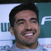 Abel mantém esperanças de título e Palmeiras passa por cima do Botafogo no returno do Brasileirão