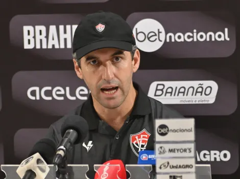 Léo Condé enaltece a força de vontade dos jogadores do Vitória na partida contra o Avaí