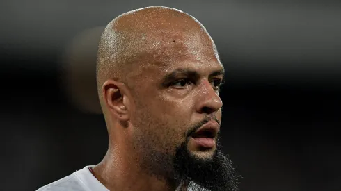 RJ - RIO DE JANEIRO - 20/05/2023 - BRASILEIRO A 2023, BOTAFOGO X FLUMINENSE - Felipe Melo jogador do Fluminense durante partida contra o Botafogo no estadio Engenhao pelo campeonato BRASILEIRO A 2023. Foto: Thiago Ribeiro/AGIF