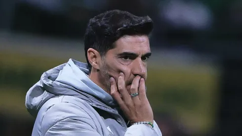 Foto: Ettore Chiereguini/AGIF - Abel Ferreira sai mal com a torcida do Palmeiras