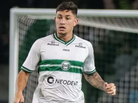 Parça' de Dombroski tem momento EXPOSTO no Coritiba e torcida QUEBRA O PAU na web