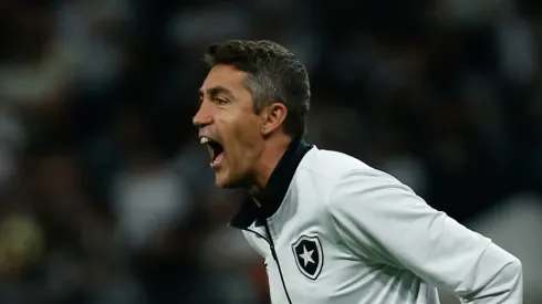 Photo by Ricardo Moreira/Getty Images - Bruno Lage reclama de jogo com Flamengo