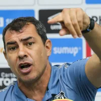 Treinador preferido de Rueda sofre baque no Japão e deixa torcida do Santos furiosa
