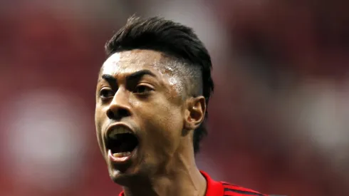 Bruno Henrique of Flamengo celebrates after scoring the second goal of his team during a quarter final second leg match between Flamengo and Olimpia as part of Copa CONMEBOL Libertadores 2021 at Mane Garrincha 18, 2021 (Photo by Adriano Machado-Pool/Getty Images)