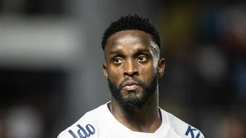 SP - SANTOS - 17/05/2023 - COPA DO BRASIL 2023, SANTOS X BAHIA - Mendoza jogador do Santos durante partida contra o Bahia no estadio Vila Belmiro pelo campeonato Copa do Brasil 2023. Foto: Abner Dourado/AGIF