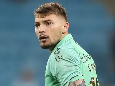 Situação de Grando vira problema no Grêmio e direção TOMA ATITUDE para evitar o pior