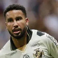 Vasco vence com gol de Jair, mas holofotes são voltados para POLÊMICA com capitão do América