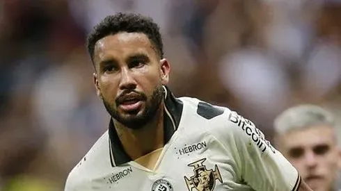 Jair marca o gol da vitória do Vasco - Foto: Daniel RAMALHO/VASCO