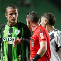 CBF revela áudio do VAR em expulsão polêmica em jogo do Vasco e encerra\' choro\' do América-MG