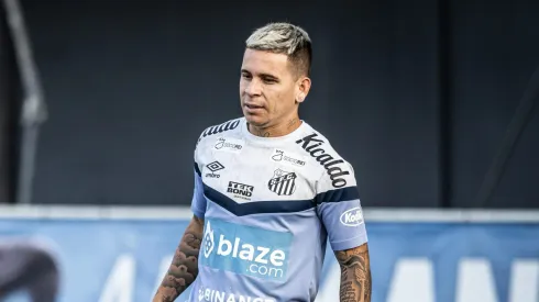 Foto: Raul Baretta/ Santos FC - Soteldo durante treinamento