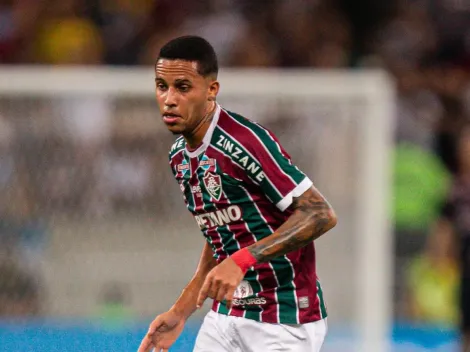 Alexsander titular e ‘medalhão’ no banco: Tricolores esboçam escalação ideal para o Beira-Rio