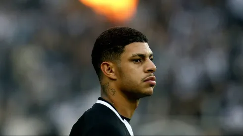 Luis Henrique deve sair do time titular diante do Goiás em uma das surpresas de Bruno Lage