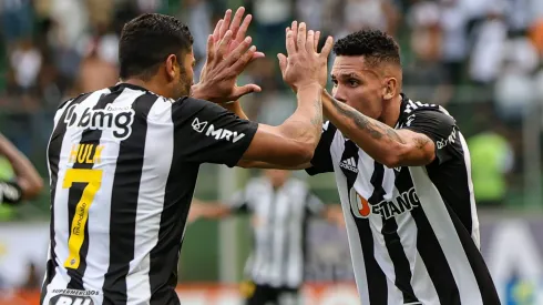 No período, a equipe da capital mineira venceu três das quatro partidas que disputou. Foto: Gilson Junio/AGIF