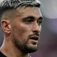 Arrascaeta é lembrado e torcida do Cruzeiro faz pedido único ao meia do Flamengo