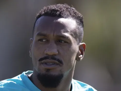 CÂMERAS FLAGRARAM: Edenilson sofre no Beira-Rio com Inter