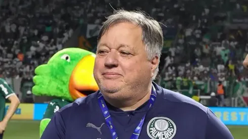 O vice presidente Paulo Buosi, o diretor de futebol Anderson Barros e o técnico Abel Ferreira (E/D), da SE Palmeiras, comemoram a conquista do Campeonato Brasileiro, Série A, após jogo contra a equipe do América FC, partida válida pela trigésima sétima rodada, do Campeonato Brasileiro, Série A, na arena Allianz Parque. (Foto: Cesar Greco/Palmeiras/by Canon)