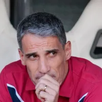 Vojvoda tem dor de cabeça no Fortaleza com desfalque e notícia chega no Corinthians