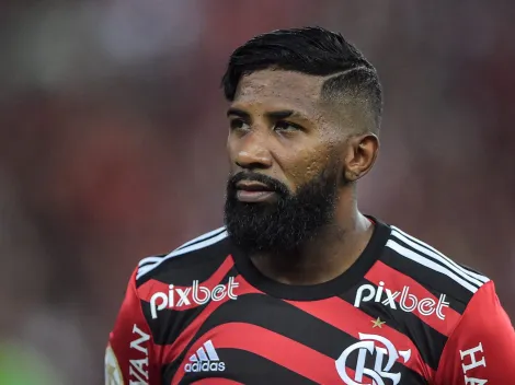 Ex-Flamengo, Rodinei vira personagem e deixa todos de boca aberta em duelo do Olympiacos