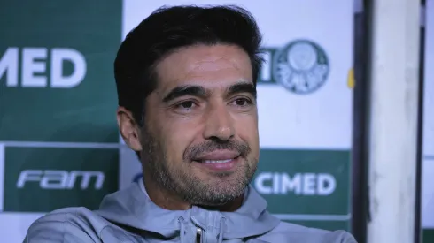 SP - SAO PAULO - 14/08/2023 - BRASILEIRO A 2023, PALMEIRAS X CRUZEIRO - Abel Ferreira tecnico do Palmeiras durante partida contra o Cruzeiro no estadio Arena Allianz Parque pelo campeonato Brasileiro A 2023. Foto: Ettore Chiereguini/AGIF
