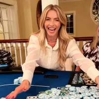 Atriz e dançarina norte-americana vence torneio de poker dedicado às mulheres poderosas