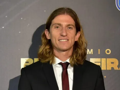 FLAMENGO COMUNICADO! Filipe Luís decide futuro da carreira