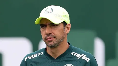 Foto: Cesar Greco/Palmeiras – Abel Ferreira durante treinamento