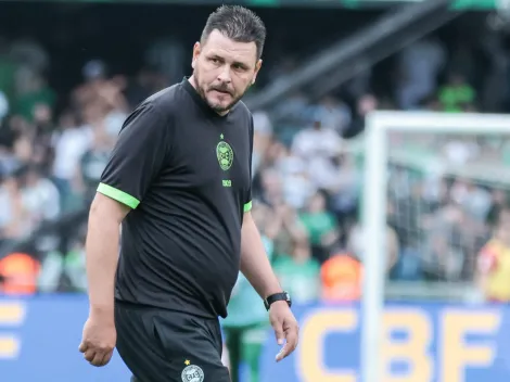 Coritiba enfrenta Atlético-MG com desfalques importantes e dor de cabeça na escalação