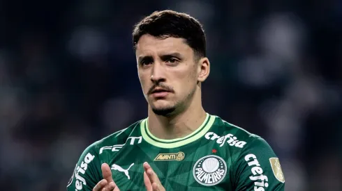 Piquerez em ação na pelo Alviverde Imponente