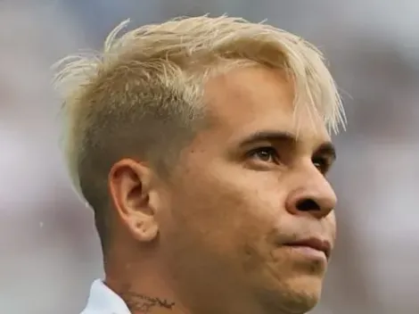 Santos toma decisão sobre Soteldo após problema na Venezuela