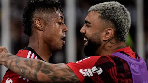 Foto: Thiago Ribeiro/AGIF – Bruno Henrique deve ser titular, enquanto Gabigol deve ficar no banco