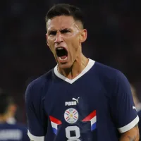 Rojas \'sofre\' no Paraguai e situação chega ao Corinthians