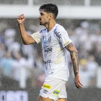 Há dois meses no Santos, João Basso assume papel de liderança