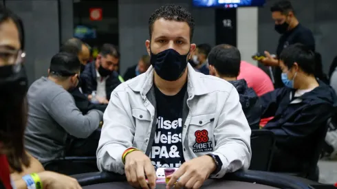 Luiz Constantino recebeu boa premiação no poker online (Foto: Divulgação/BSOP)