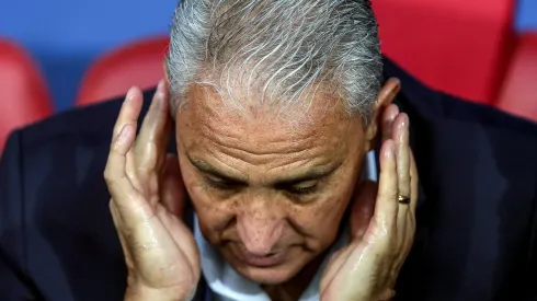 Tite causou discórdia nos bastidores do Flamengo ao dar chance a medalhão em baixa