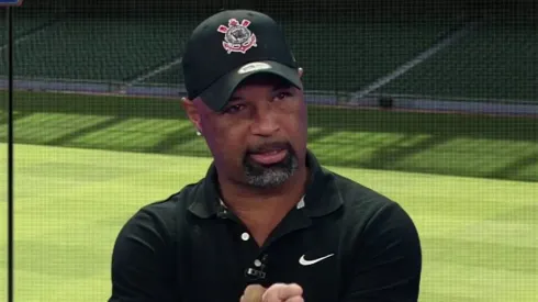 Foto: Reprodução/Band - Dinei não aliviou ao candidato do Corinthians.