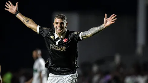 Vegetti vai ao CT do Vasco durante folga para treinar a parte física. Foto: Thiago Ribeiro/AGIF