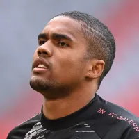 Douglas Costa quebra silêncio e expõe bastidores sobre polêmica no Grêmio