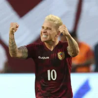 Soteldo DESTRÓI jogador do Vasco em jogo da Venezuela