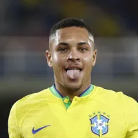 R$ 21 MILHÕES! Torcida do Grêmio quer parça de Vitor Roque
