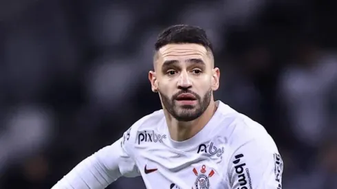 SP - SAO PAULO - 26/08/2023 - BRASILEIRO A 2023, CORINTHIANS X GOIAS - Renato Augusto jogador do Corinthians durante partida contra o Goias no estadio Arena Corinthians pelo campeonato Brasileiro A 2023. Foto: Marcello Zambrana/AGIF
