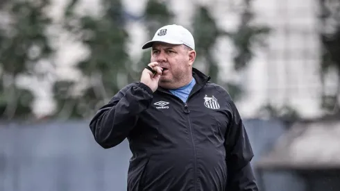 Foto: Raul Baretta/Santos FC - Marcelo durante treino desta quarta-feira (18)