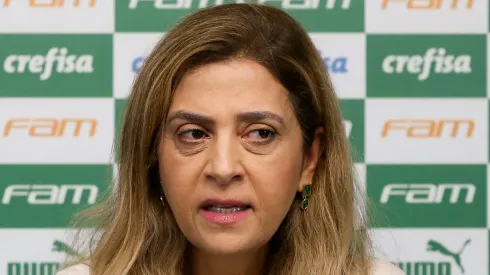 Leila Pereira é surpreendida nos bastidores com atitude da torcida