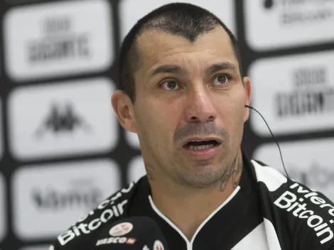 Problema de Medel ganha novo cenário e Vasco é avisado