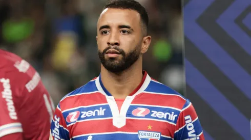 Foto: Robson Mafra/AGIF – Caio Alexandre é alvo do Palmeiras no mercado e Botafogo fica atento