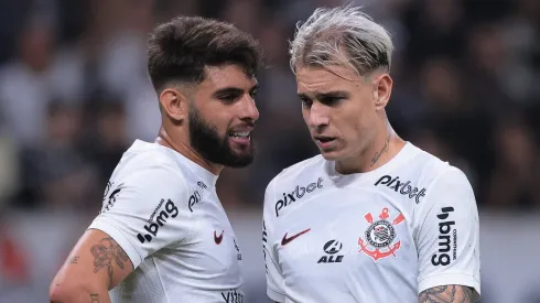 Guedes e Yuri juntos pelo Timão
