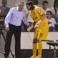 ISSO É SÉRIO! Tite encontra jogadores do Corinthians em aeroporto