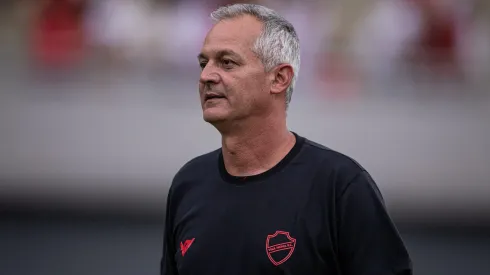 Foto: Isabela Azine/AGIF – Lisca deixou o comando do Vila Nova