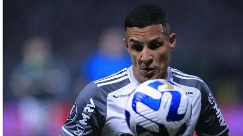 Foto: Ettore Chiereguini/AGIF - Ex-lateral era cotado para voltar ao Timão